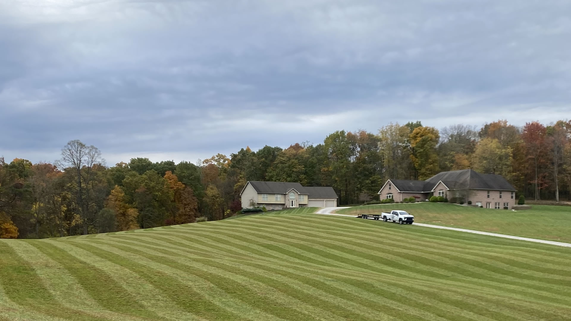 Blades of Glory Lawn Care LLC Banner